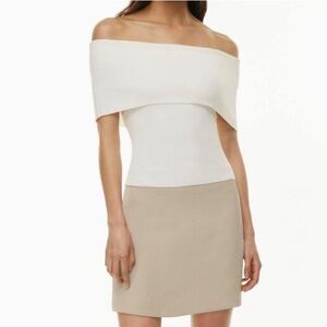 Wilfred Off-the-Shoulder Sweater in White and Beige